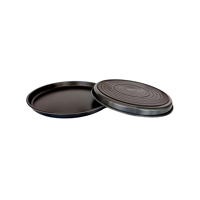 How does the microwave oven baking tray achieve physical non-stick through Teflon non-stick treatment?